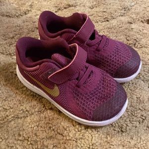 Toddler Girls Nike Shoes